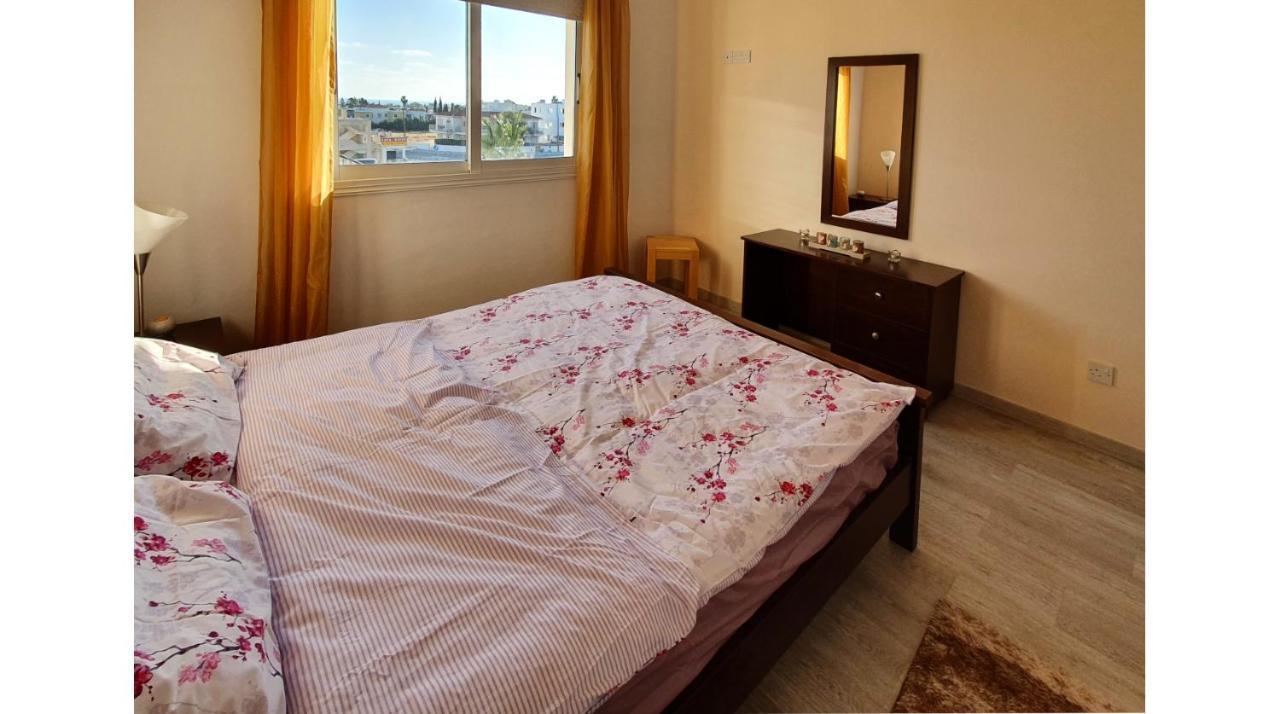 Petras Cozy Nest, 1-Bedroom Apt., Paphos-Universal Bagian luar foto